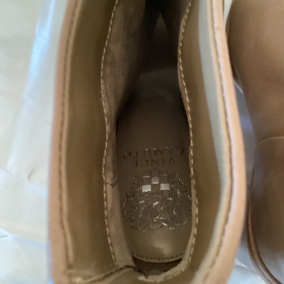 Vince Camuto Bebunder Open Toe Shooties - Picture 13 of 16